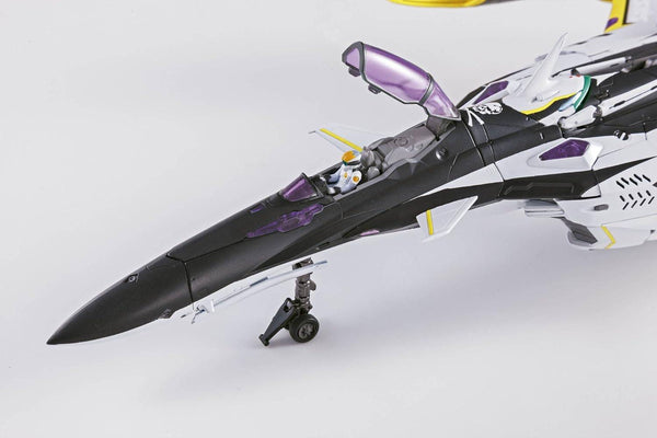 劇場版マクロスF 恋離飛翼 ～サヨナラノツバサ～ DX超合金 YF-29 デュランダルバルキリー(30周年記念カラー)