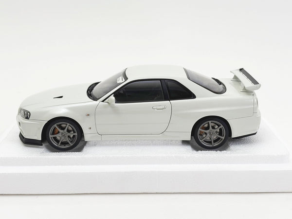 AUTOart 1/18 日産 スカイライン GT-R (R34) Vスペック II ホワイトパール