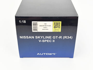 AUTOart 1/18 日産 スカイライン GT-R (R34) Vスペック II ホワイトパール