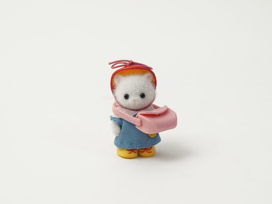 シルバニアファミリー 人形 赤ちゃん ペルシャネコ 幼稚園服 シルバニアファミリー 人形 赤ちゃん ペルシャネコ 幼稚園服