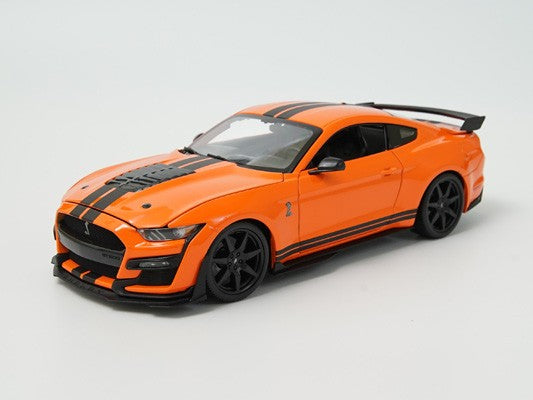 Amazon | ソリド 1/18 フォード マスタング シェルビー GT500