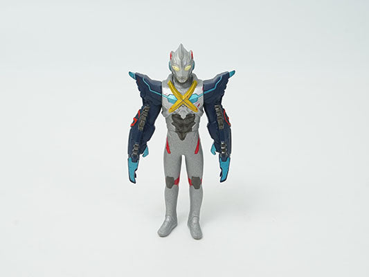 ウルトラマンX ウルトラヒーローX 02 ウルトラマンエックス(ゴモラアーマー) (ライブサイン付き)[スレ・キズ多め]